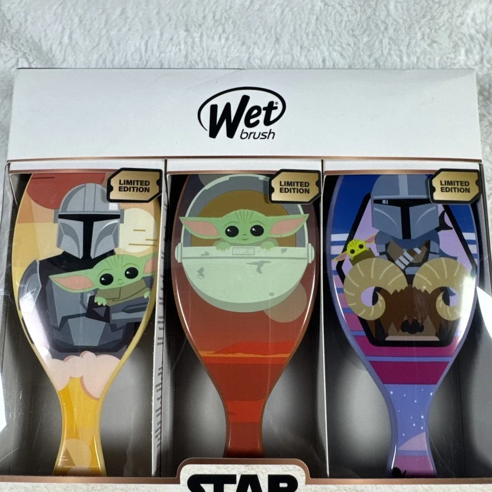 Lot of 3 Wet Brush Star Wars Mandalorian Hair Detangler 3 packs of 3 total 9